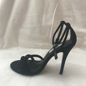 Steve Madden velvet strappy heels